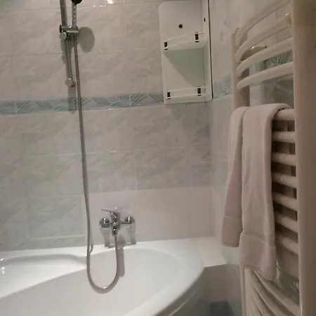 Lev I Sova Guest house